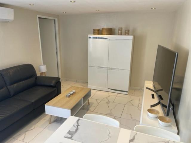 Holiday home Mazet Proche *